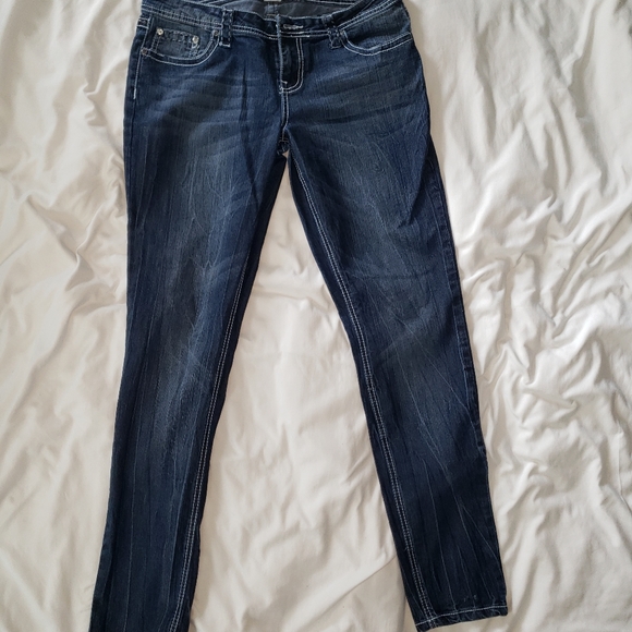 Bongo juniors Size 11 Jeans - Picture 9 of 9